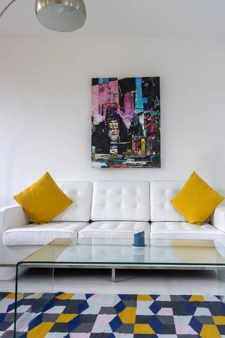 Guestready - Luxurious Ballsbridge House 都柏林 公寓